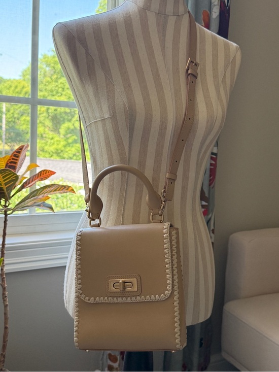 ANTONIO MELANI Handbags - ANTONIO MELANI Beige Leather Top-Handle Crossbody Bag with Whipstitch Trim